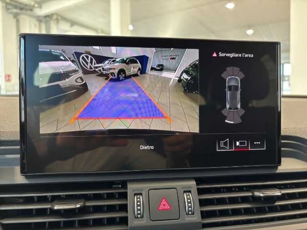 Audi Q5 Sportback nuova a Pistoia (16)