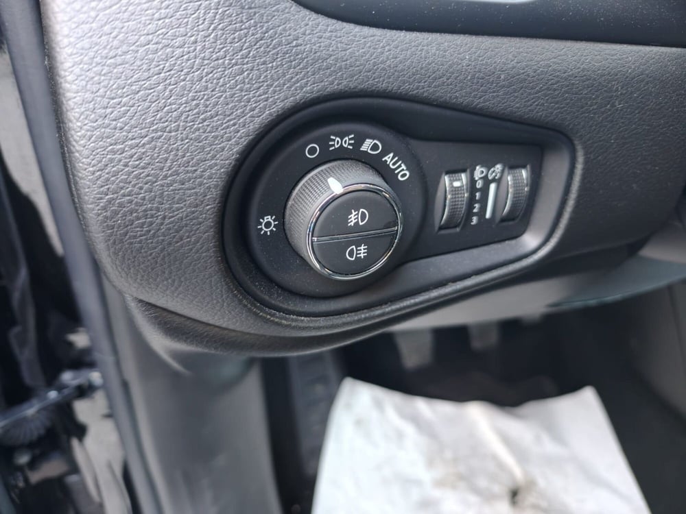 Jeep Renegade usata a L'Aquila (8)