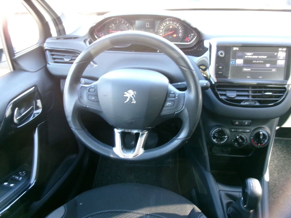 Peugeot 208 usata a Venezia (12)