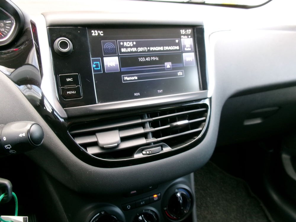 Peugeot 208 usata a Venezia (13)