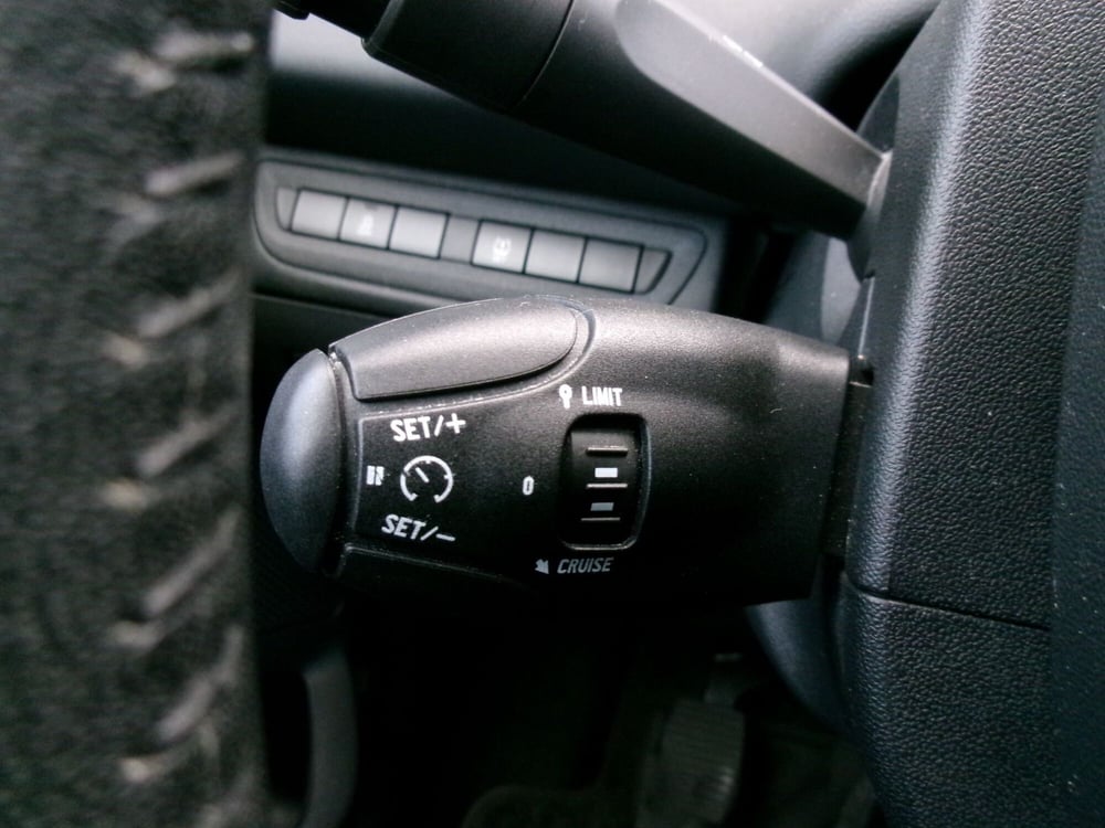 Peugeot 208 usata a Venezia (14)