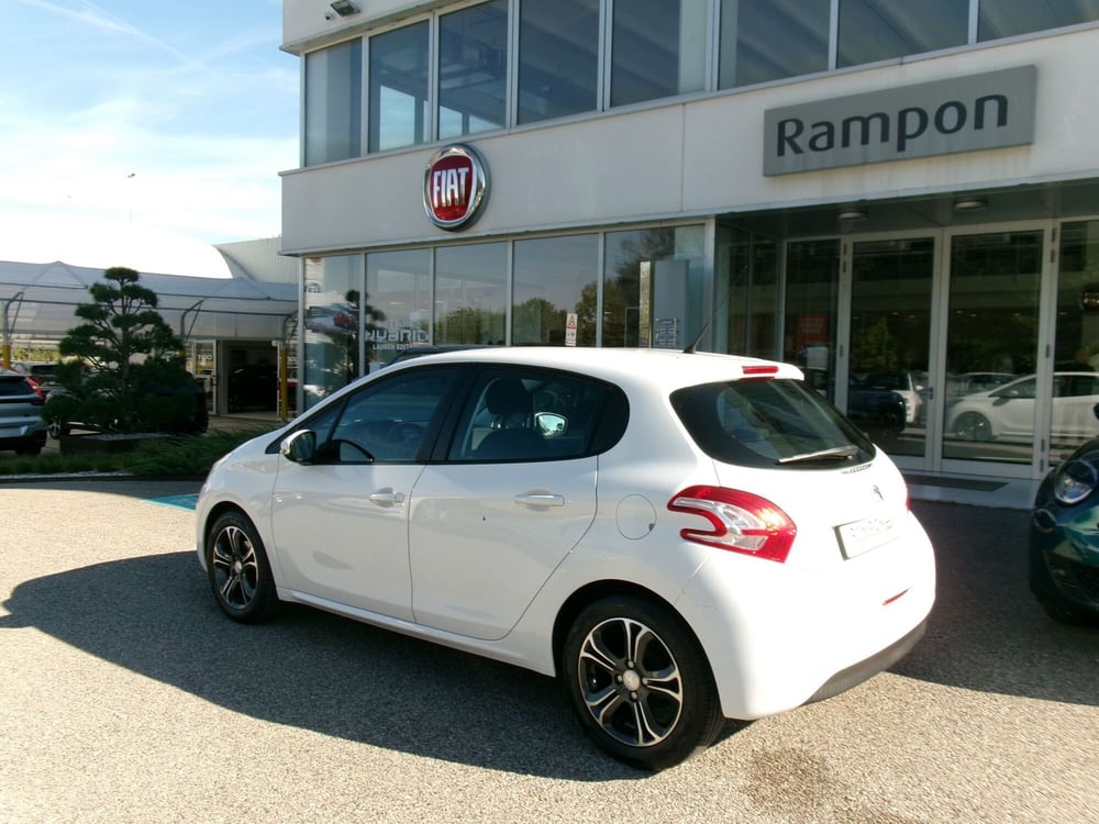 Peugeot 208 usata a Venezia (5)