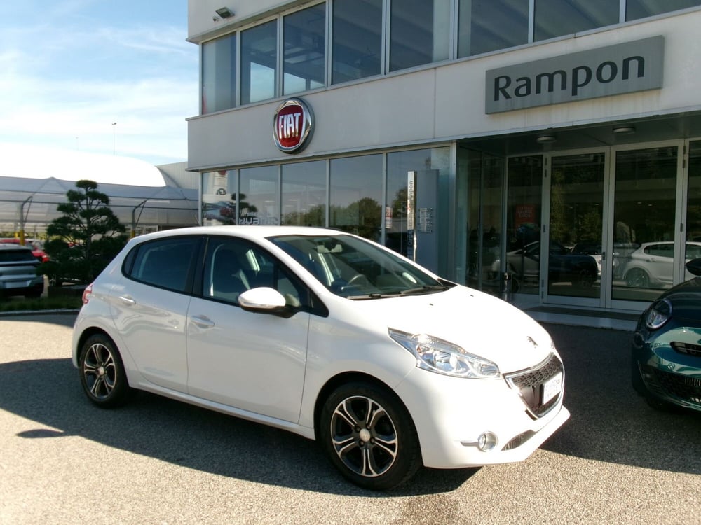 Peugeot 208 usata a Venezia (6)