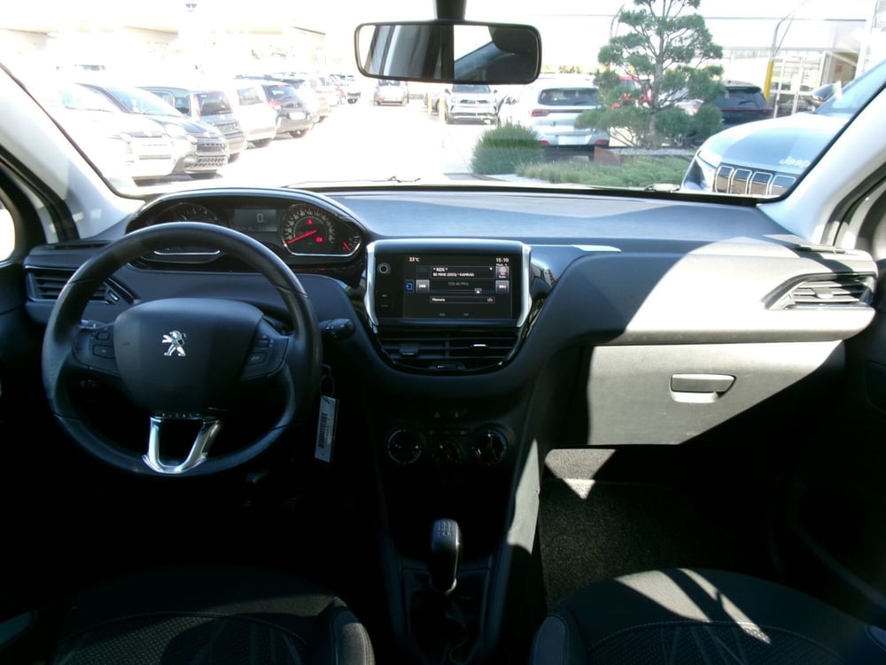 Peugeot 208 usata a Venezia (9)