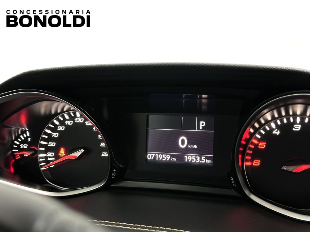 Peugeot 308 SW usata a Brescia (17)