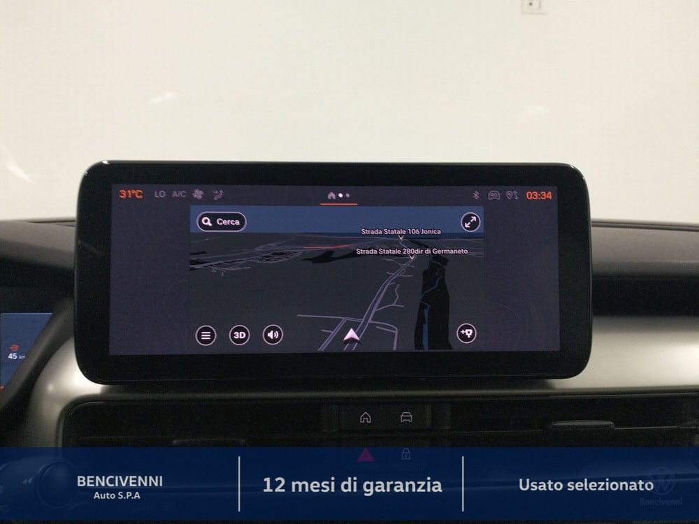 Jeep Avenger usata a Catanzaro (18)