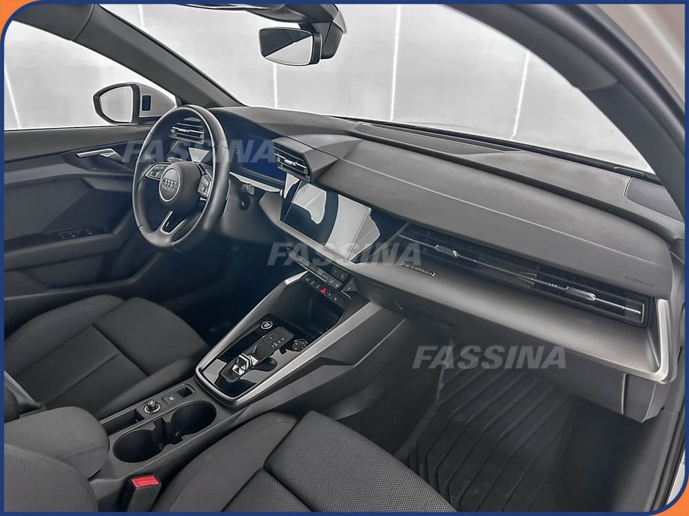 Audi A3 Sportback usata a Milano (14)