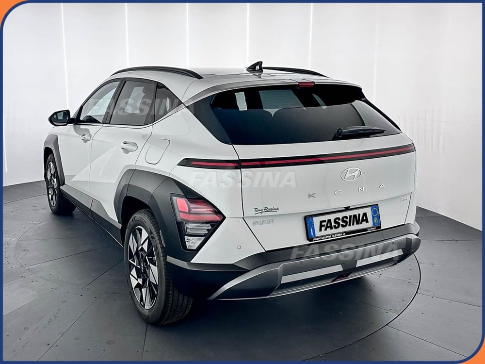 Hyundai Kona nuova a Milano (4)