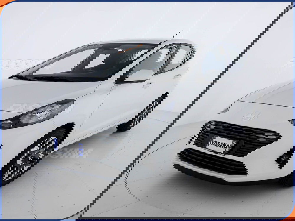 Hyundai i10 nuova a Milano (3)