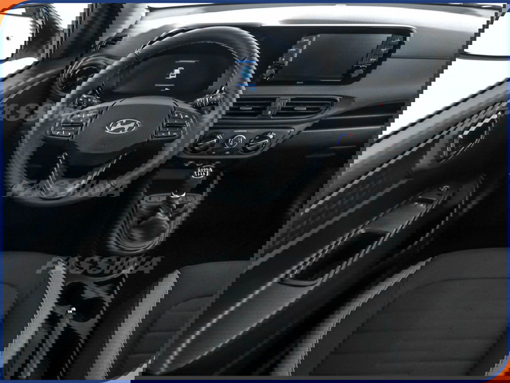 Hyundai i10 nuova a Milano (9)