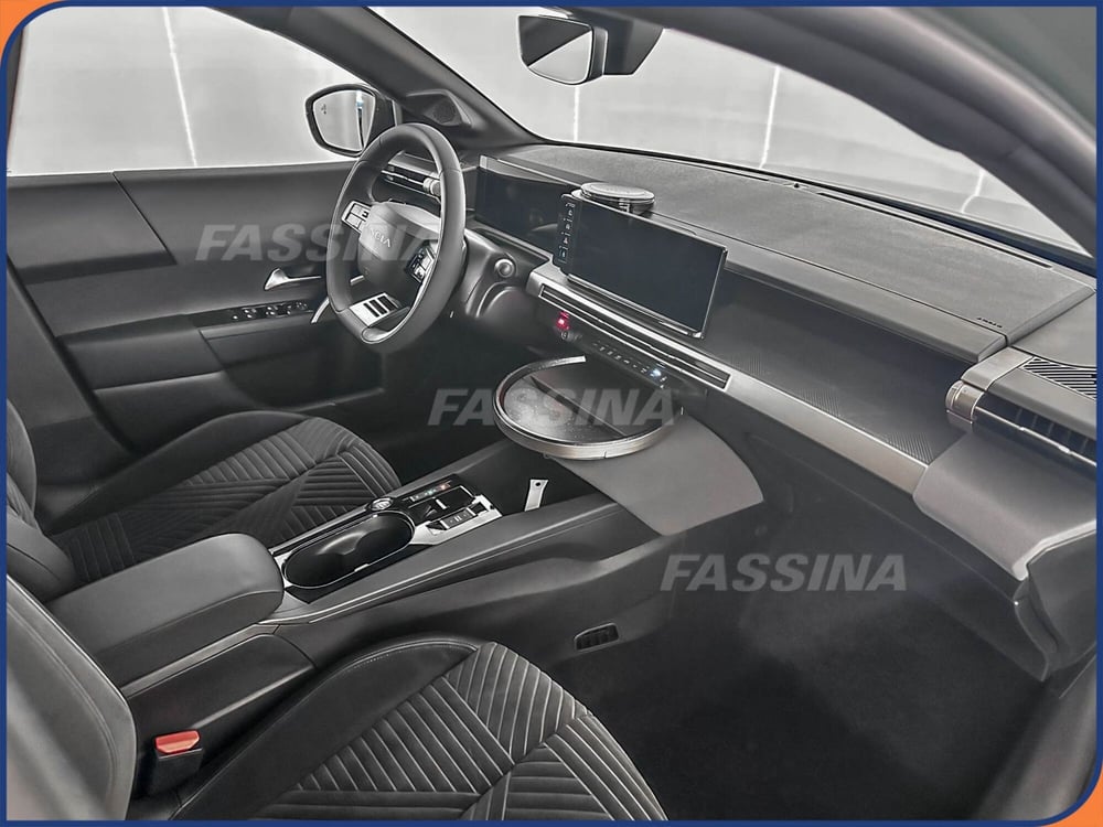 Lancia Ypsilon nuova a Milano (12)