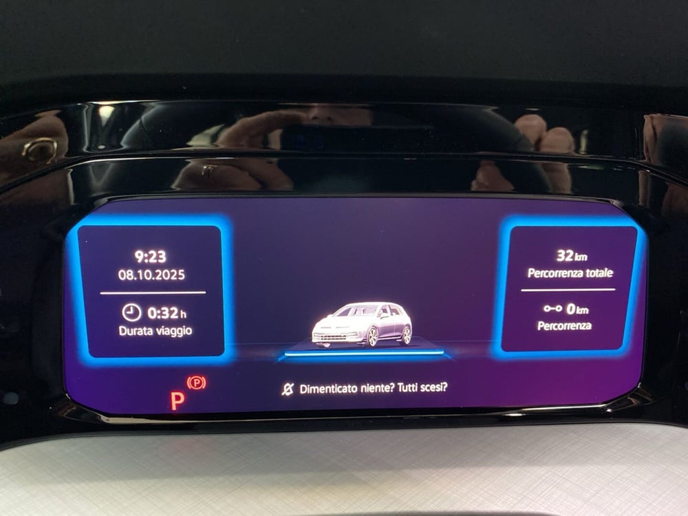 Volkswagen Golf nuova a Lodi (16)
