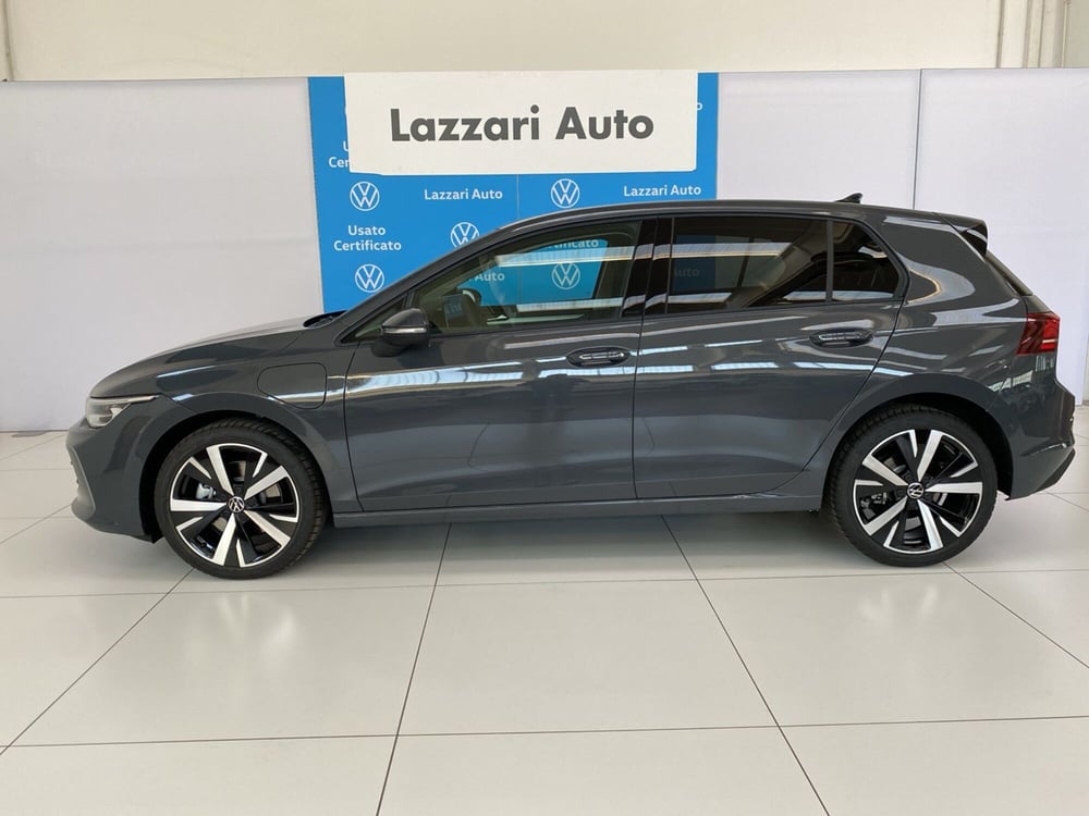Volkswagen Golf nuova a Lodi (2)