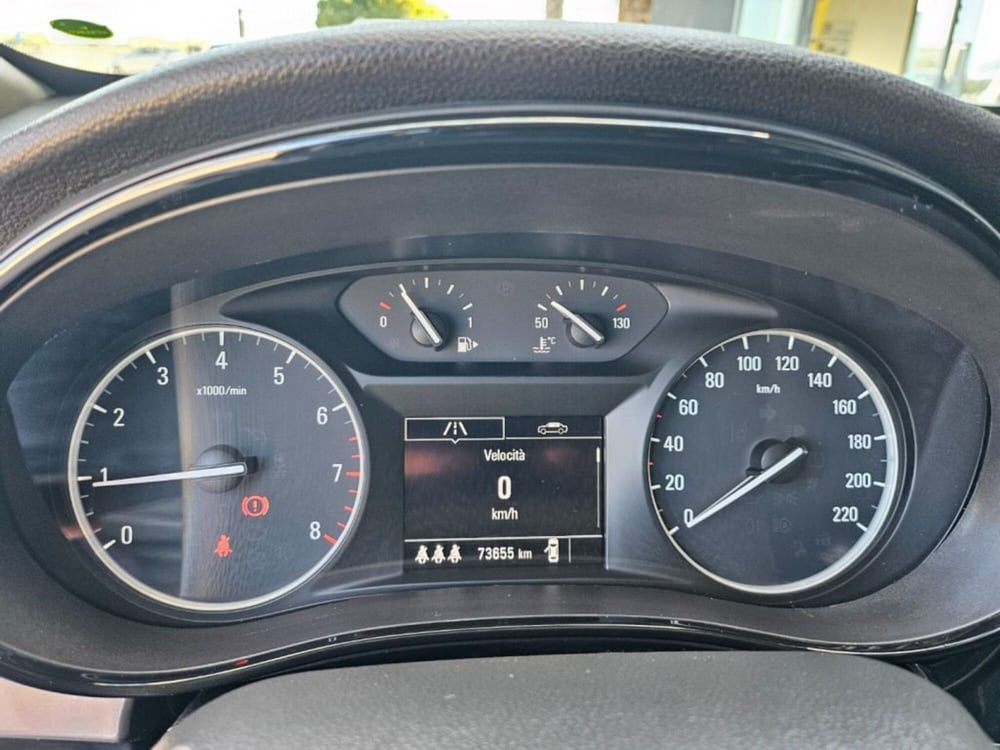 Opel Mokka nuova a Foggia (11)