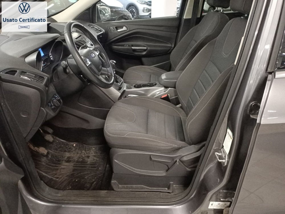 Ford Kuga usata a Genova (10)