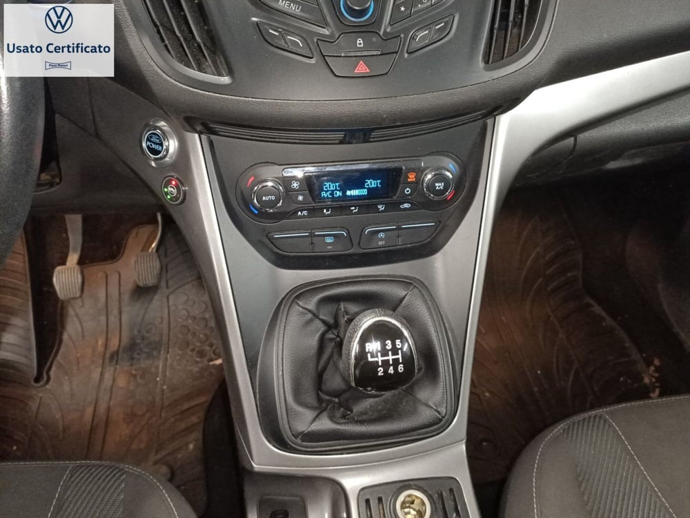 Ford Kuga usata a Genova (14)