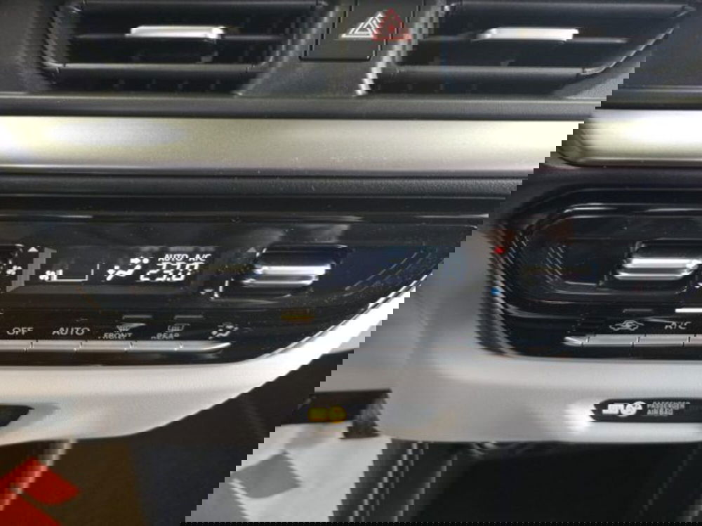 Suzuki Swift nuova a Reggio Emilia (11)