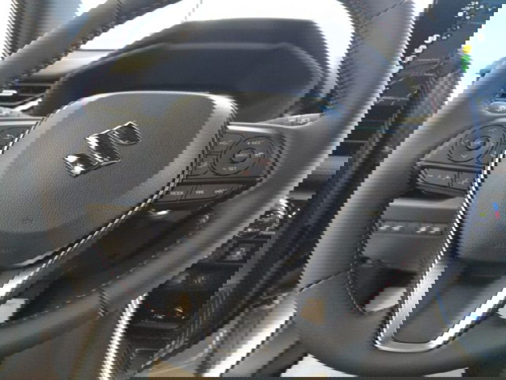 Suzuki Across nuova a Reggio Emilia (17)