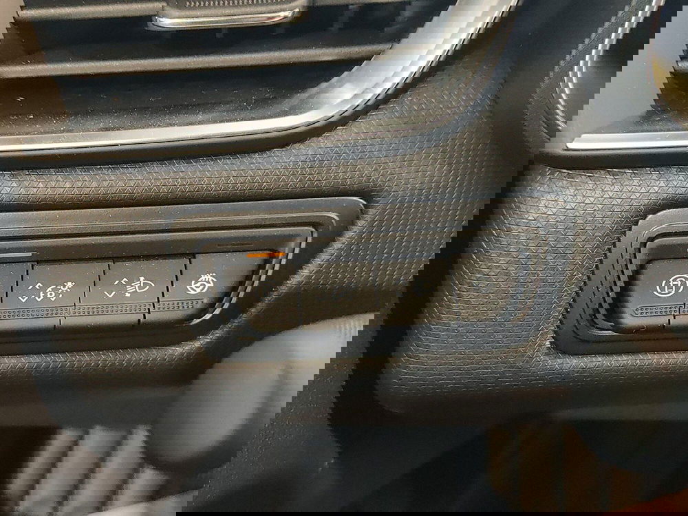 Mitsubishi Colt nuova a Torino (14)