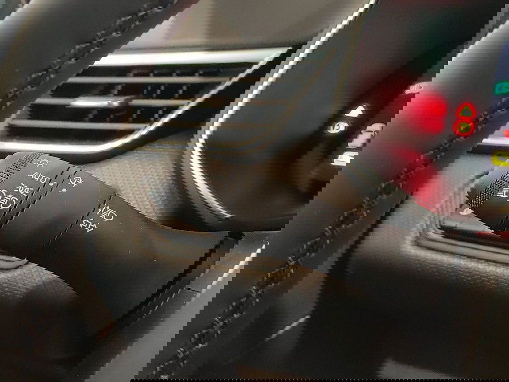 Mitsubishi Colt nuova a Torino (15)