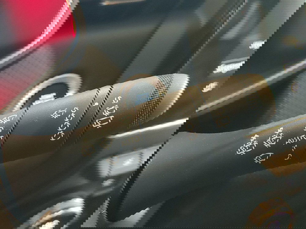 Mitsubishi Colt nuova a Torino (16)