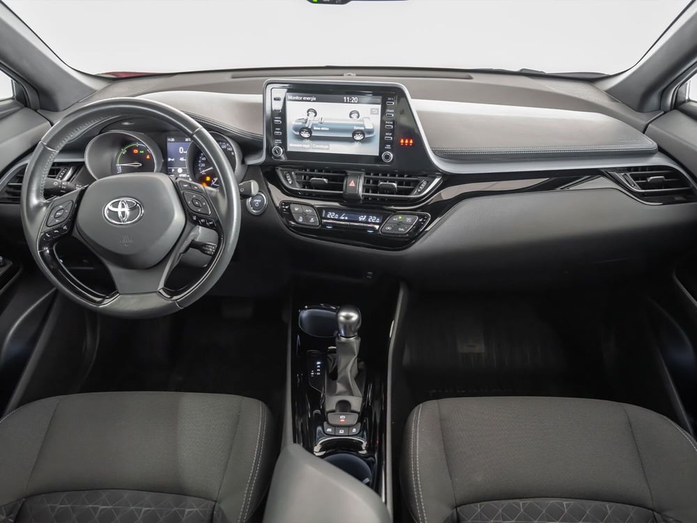 Toyota Toyota C-HR usata a Foggia (9)