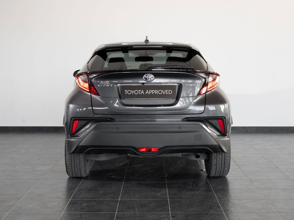 Toyota Toyota C-HR usata a Foggia (4)
