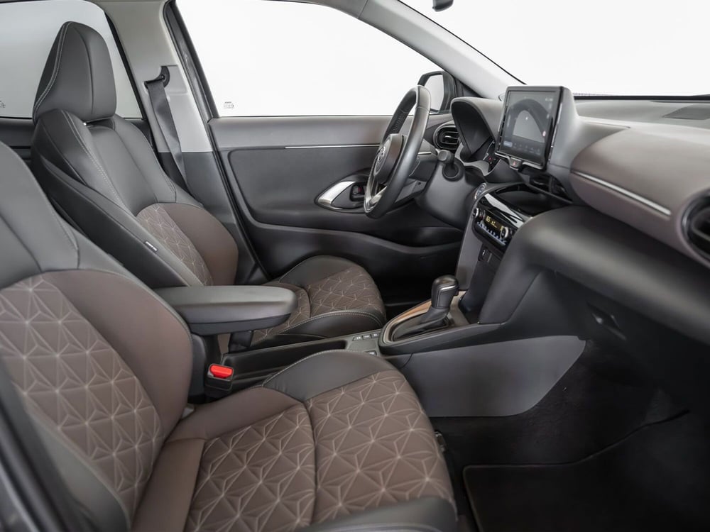 Toyota Yaris Cross usata a Foggia (7)