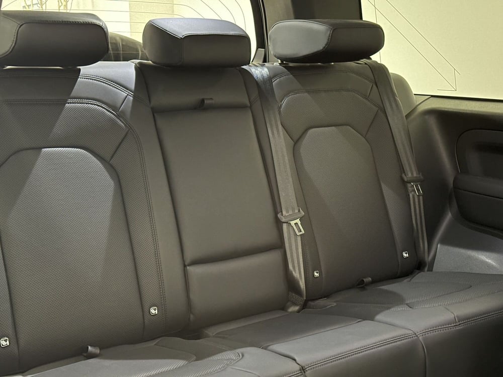Land Rover Defender usata a Lodi (5)
