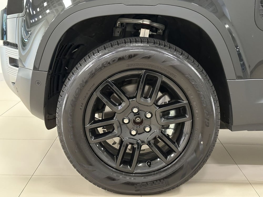Land Rover Defender usata a Lodi (9)