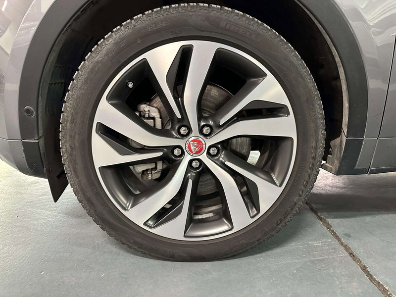 Jaguar E-Pace usata a Siena (9)