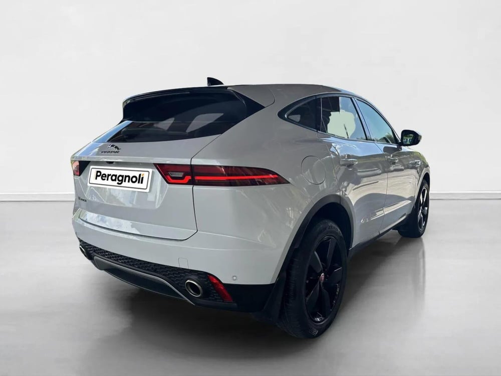 Jaguar E-Pace usata a Siena (2)