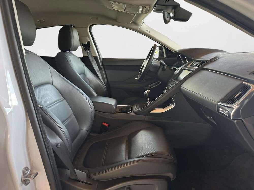 Jaguar E-Pace usata a Siena (3)