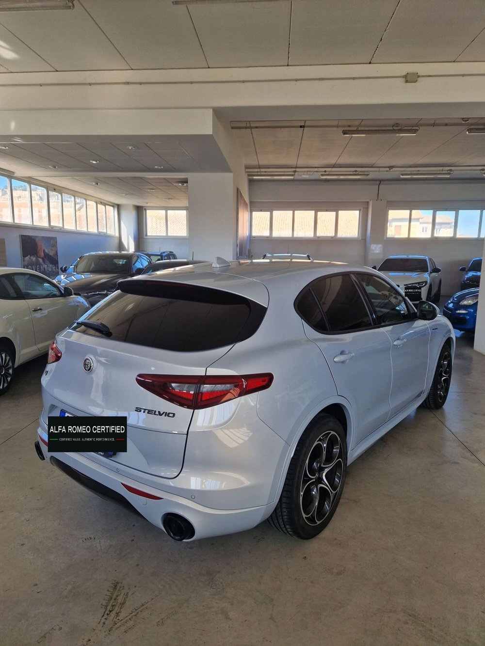Alfa Romeo Stelvio usata a Terni (3)