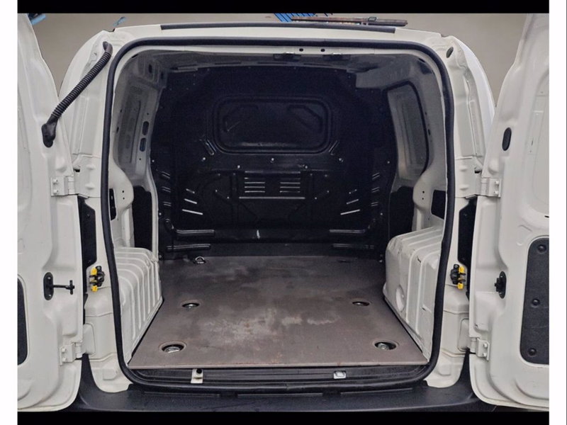 Fiat Fiorino usata a Catania (11)