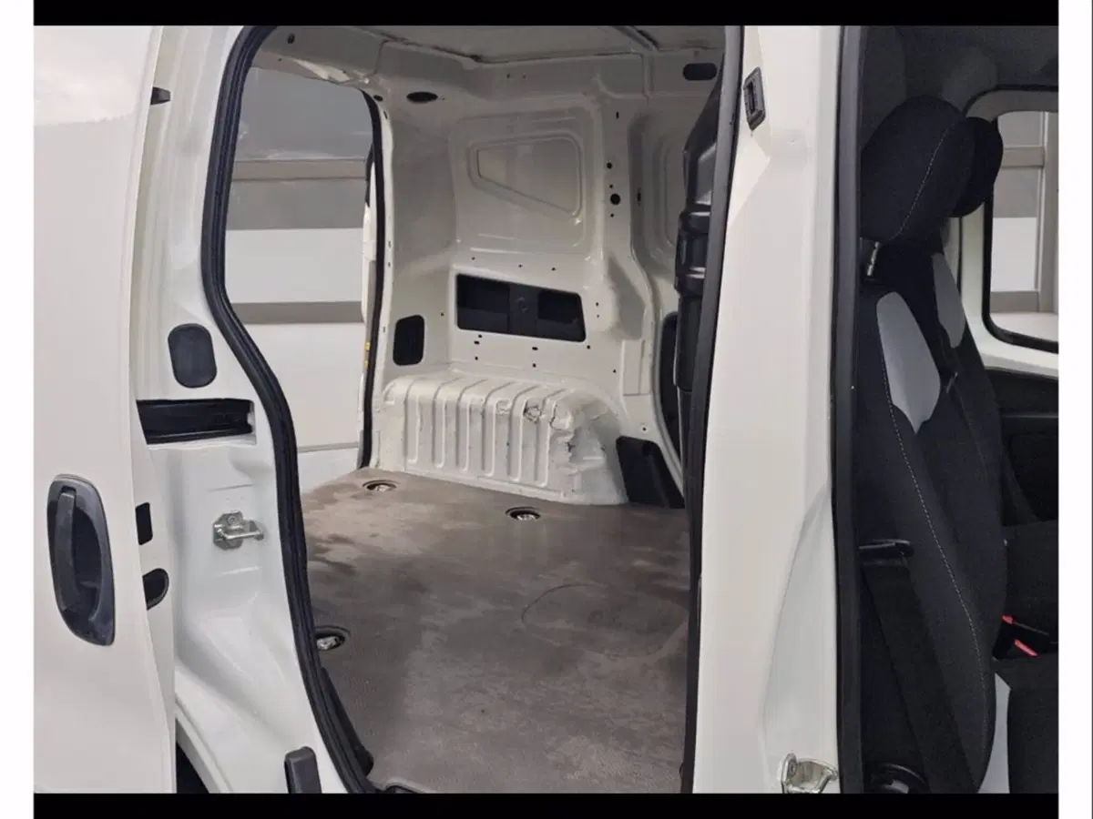 Fiat Fiorino usata a Catania (12)