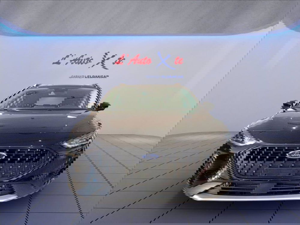 Ford Focus Station Wagon nuova a Milano (2)