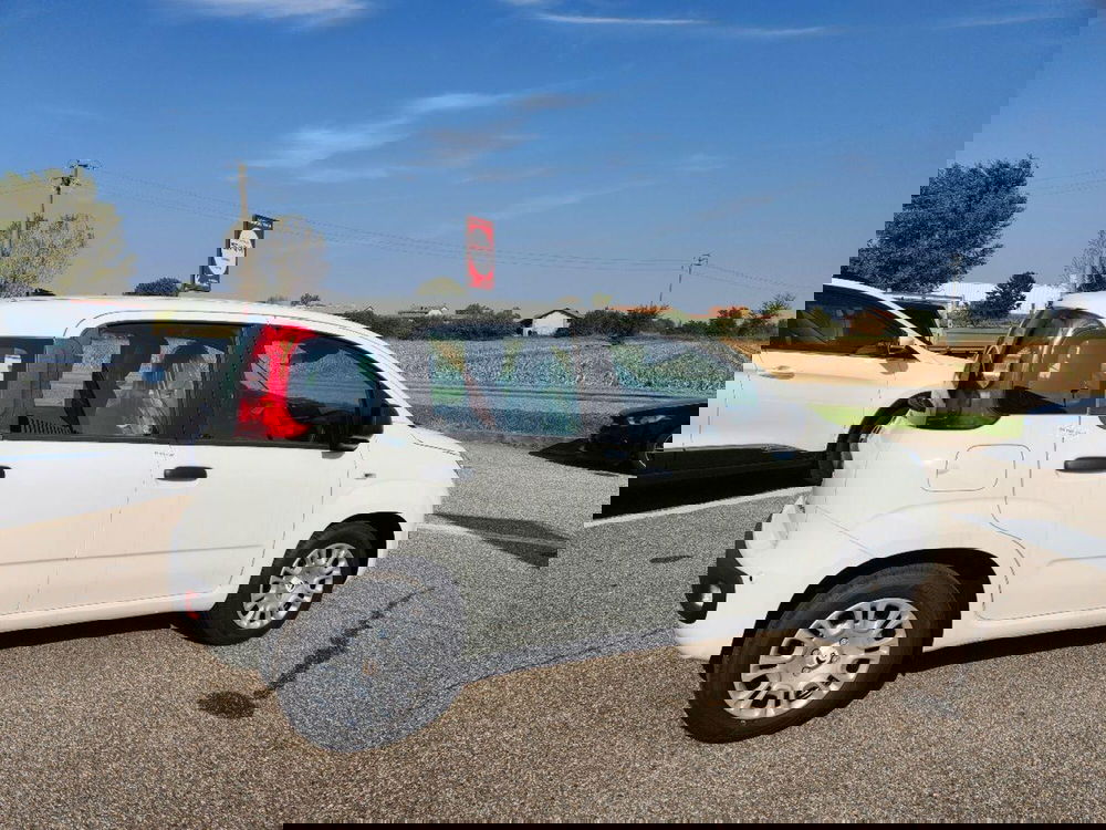 Fiat Panda nuova a Milano (5)