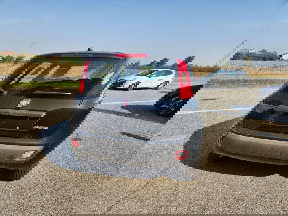 Fiat Panda nuova a Milano (6)