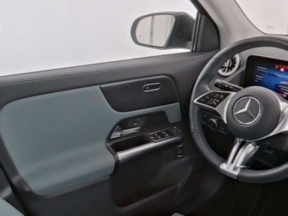 Mercedes-Benz GLA SUV usata a Milano (8)