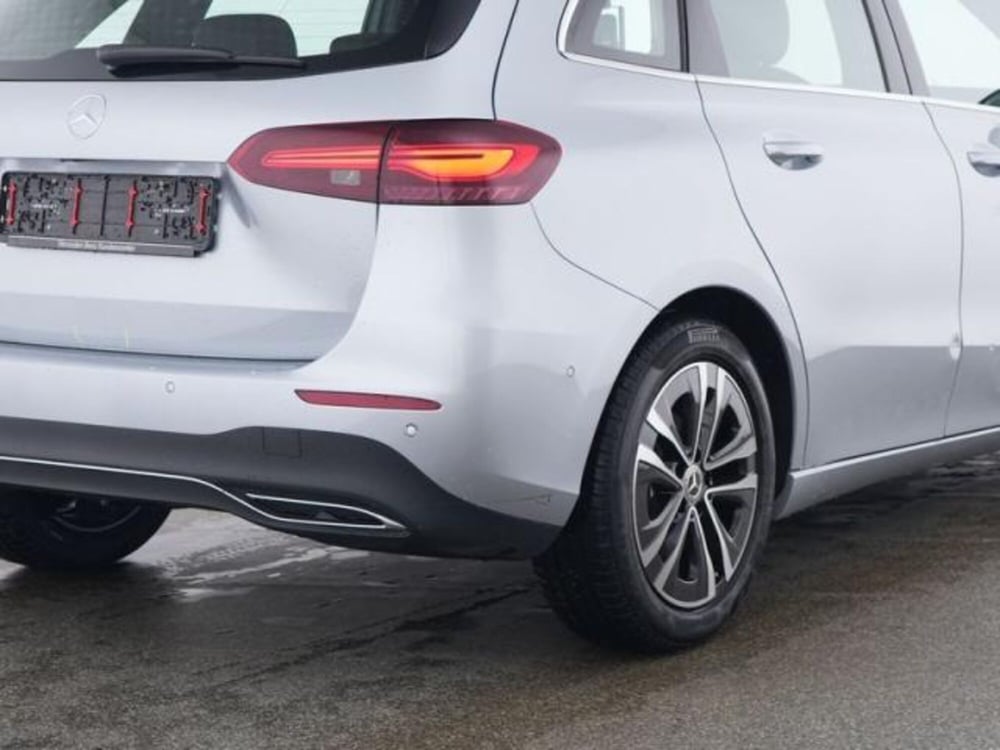 Mercedes-Benz Classe B usata a Milano (4)