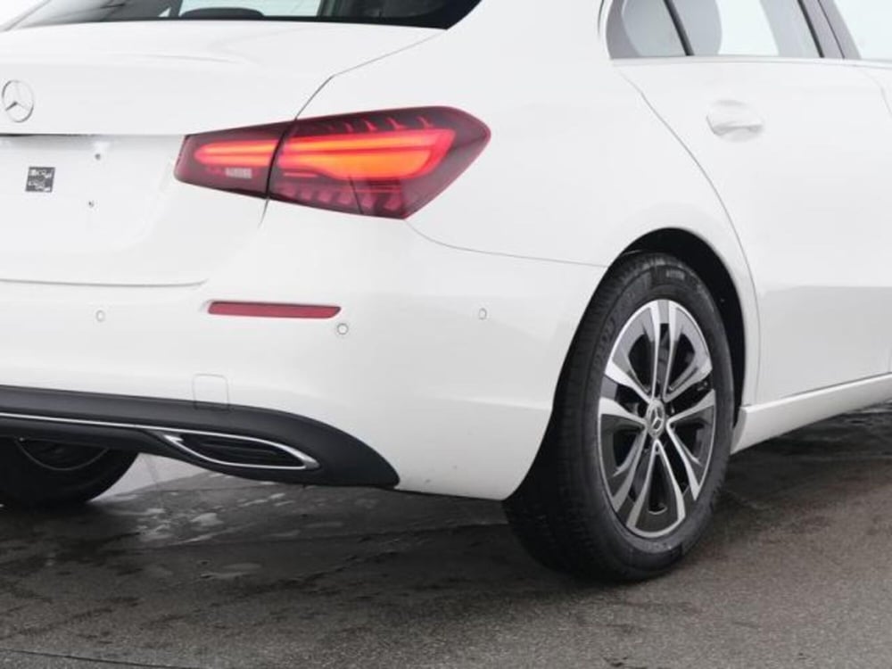 Mercedes-Benz Classe A Sedan usata a Milano (4)