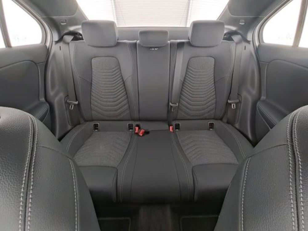 Mercedes-Benz Classe A Sedan usata a Milano (7)