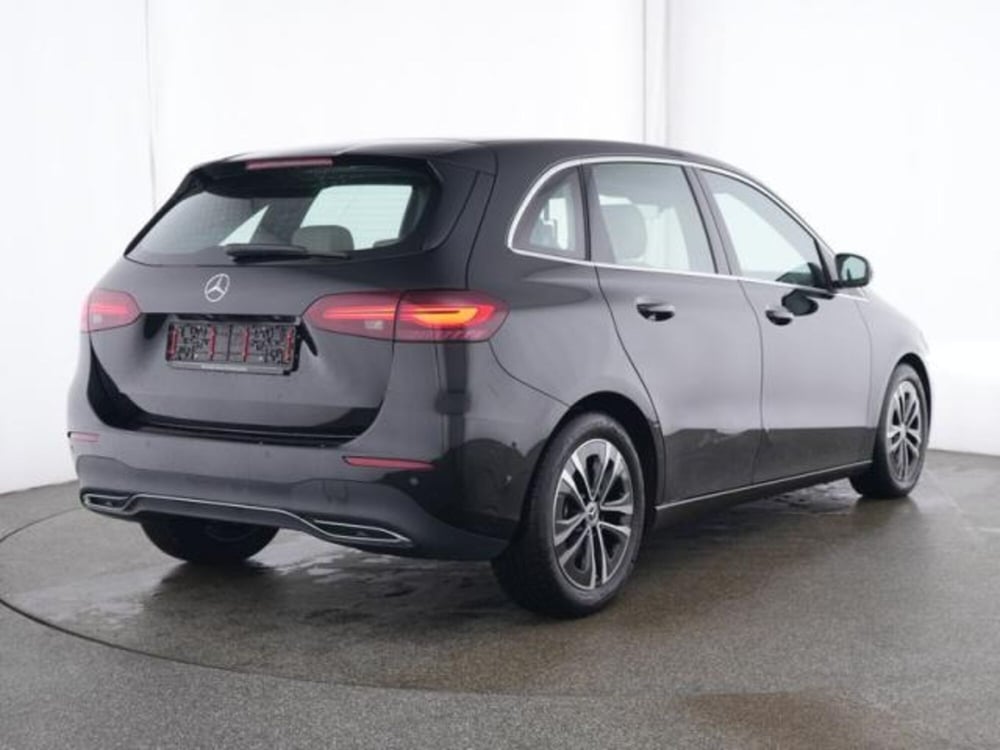 Mercedes-Benz Classe B usata a Milano (3)