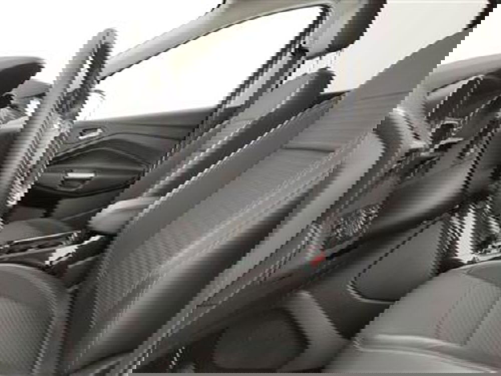 Ford Kuga usata a Bari (13)