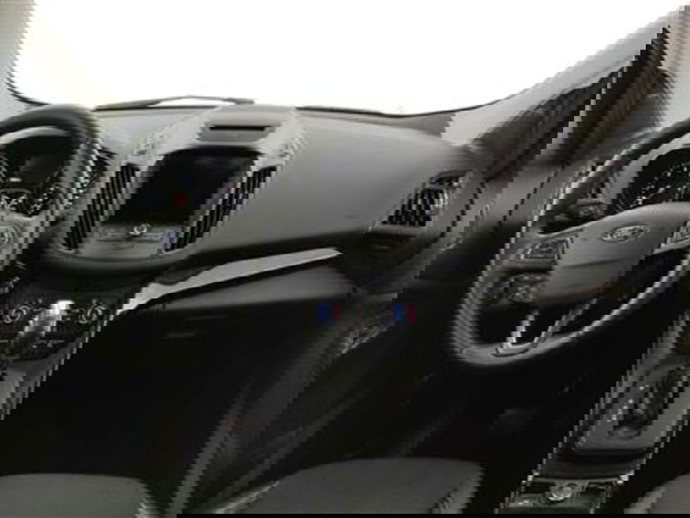 Ford Kuga usata a Bari (15)