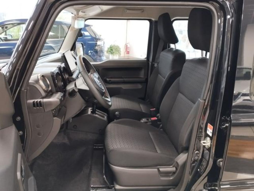 Suzuki Jimny nuova a Varese (12)