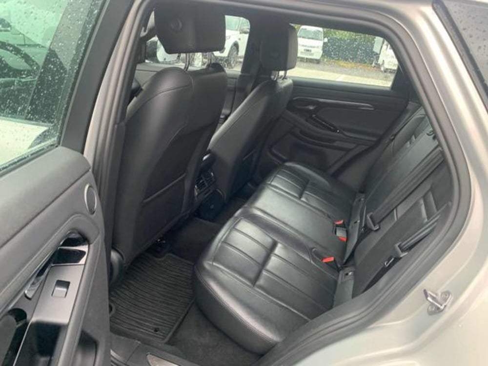 Land Rover Range Rover Evoque usata a Lucca (9)