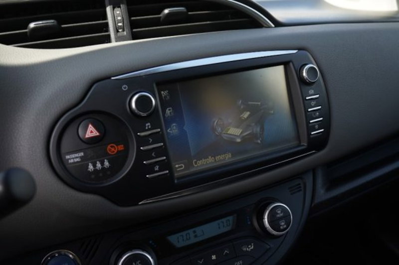 Toyota Yaris Cross usata a Reggio Calabria (10)