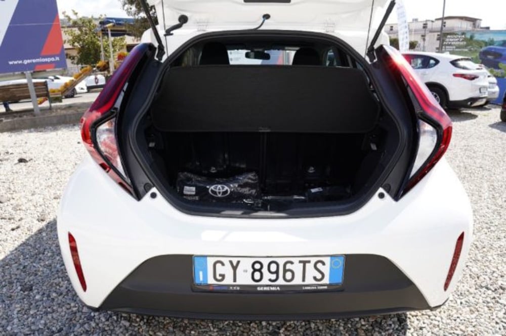 Toyota Aygo X nuova a Reggio Calabria (6)